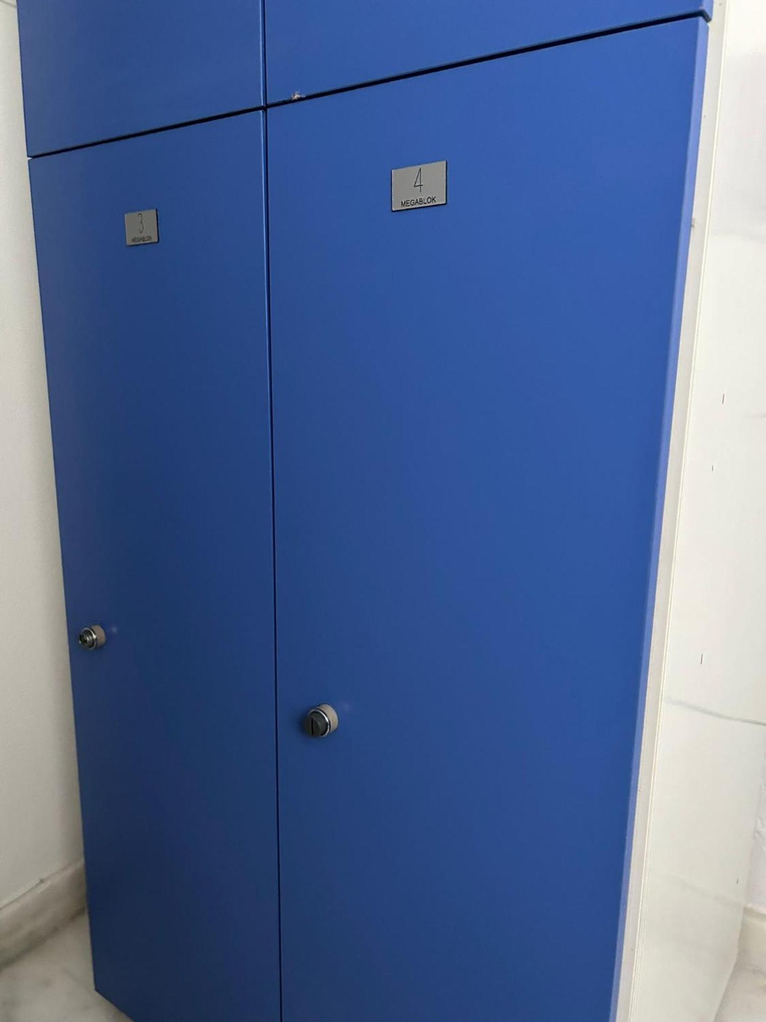Single Bed Shared Dormitory Room Mixed of 3 beds